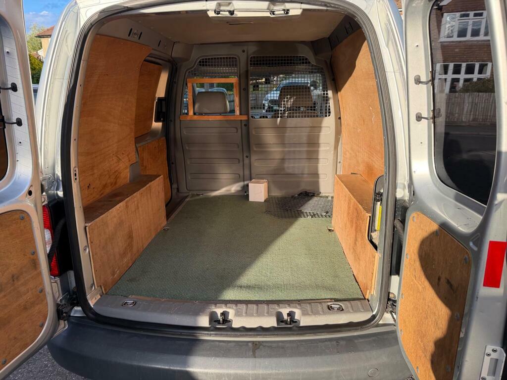 Volkswagen Caddy Caddy 69Ps Sdi White #19