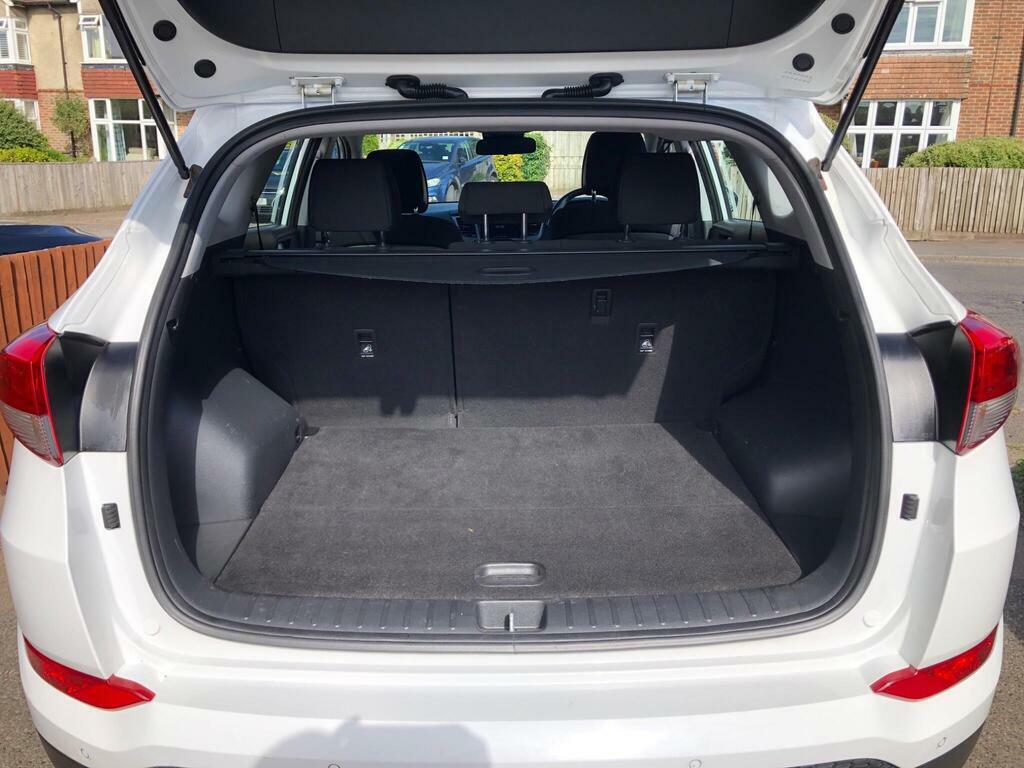 Hyundai Tucson S Grey #11