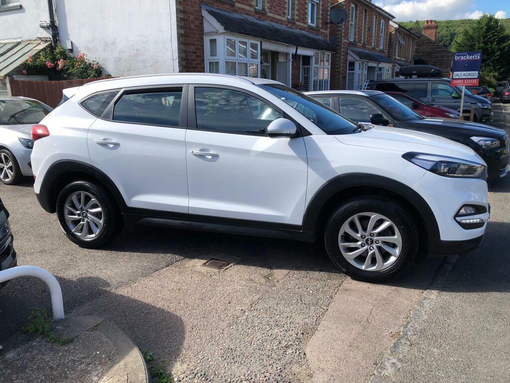 Hyundai Tucson S Grey #4