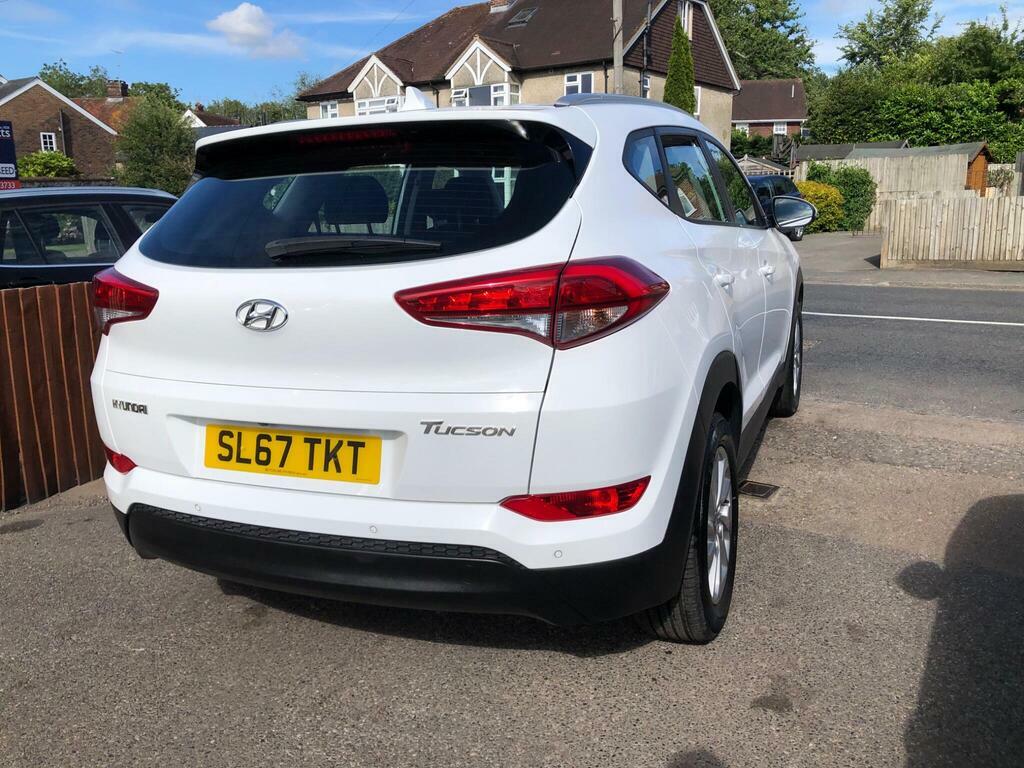 Hyundai Tucson S Grey #6