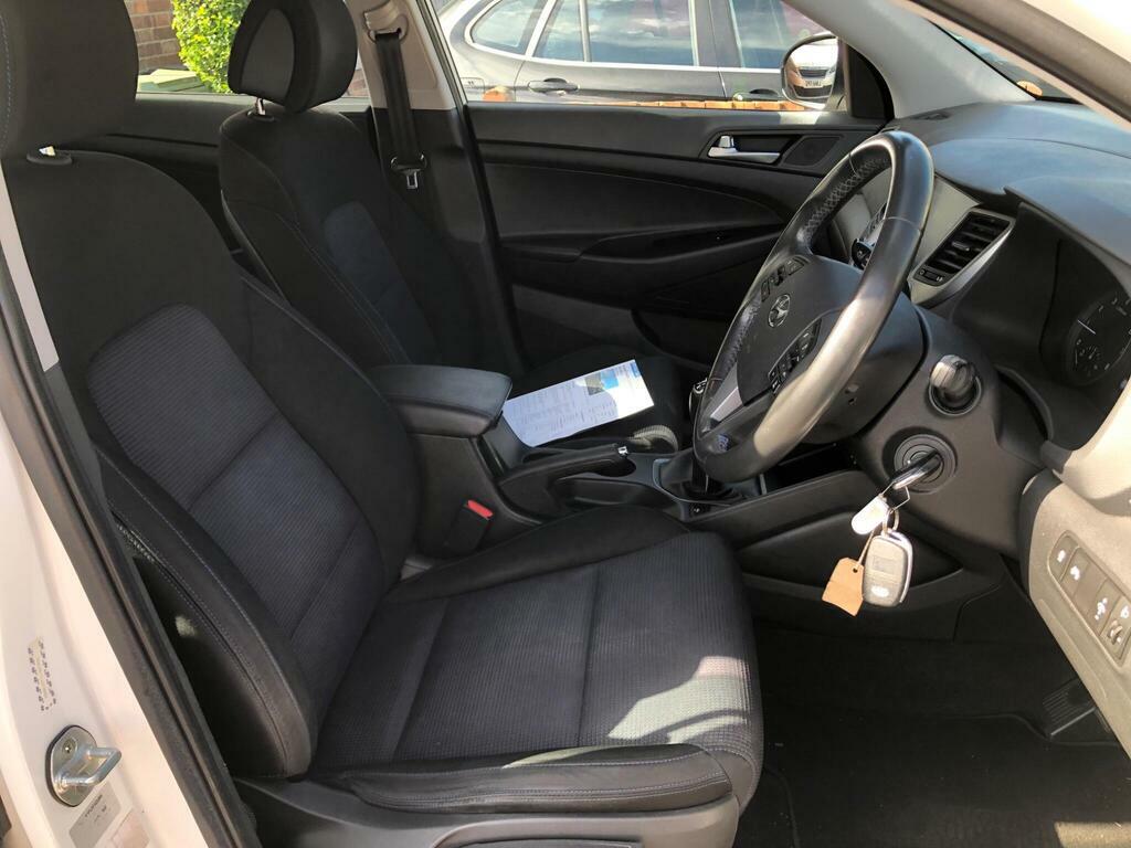 Hyundai Tucson S Grey #42