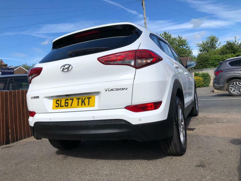 Hyundai Tucson S Grey #7