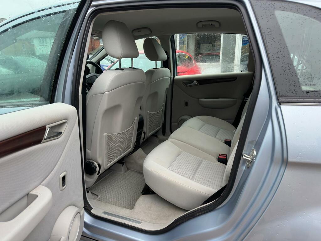 Mercedes-Benz B Class B160 Blueefficiency Se Silver #20