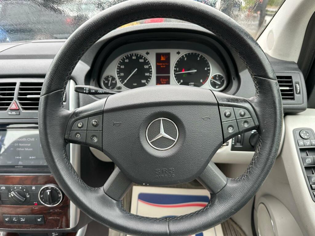 Mercedes-Benz B Class B160 Blueefficiency Se Silver #38