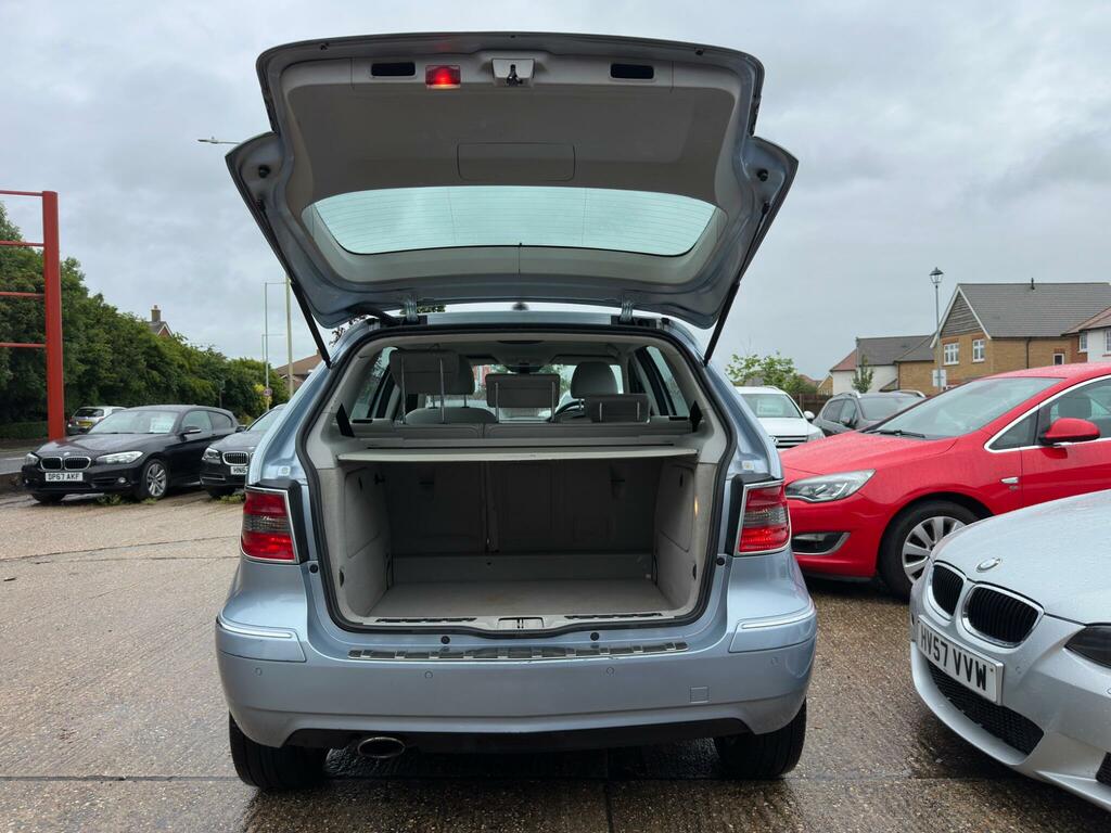 Mercedes-Benz B Class B160 Blueefficiency Se Silver #37