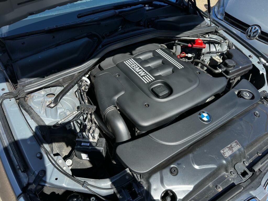BMW 5 Series M Sport Grey #31