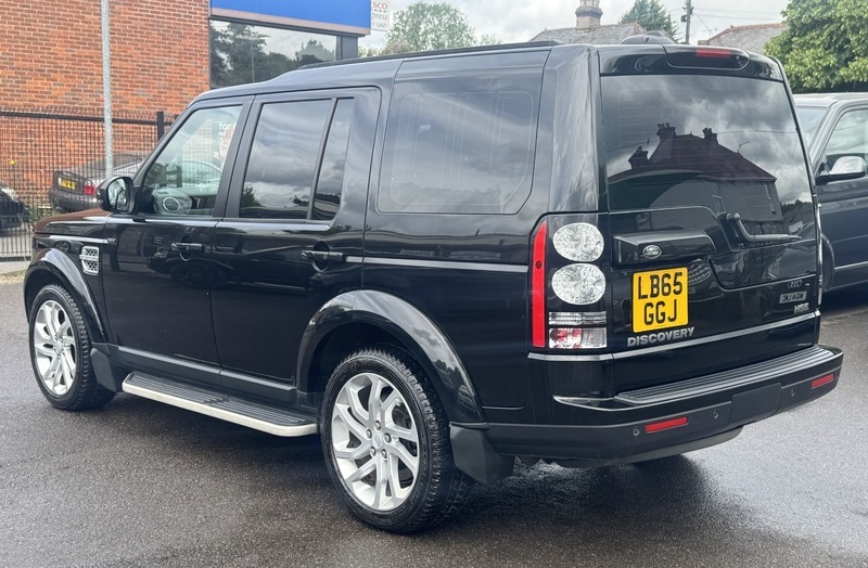 Land Rover Discovery 3 .0 Sd V6 Hse Black #3
