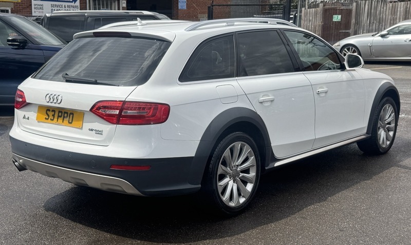 Audi A4 Allroad 2.0 Tdi Estate White #5