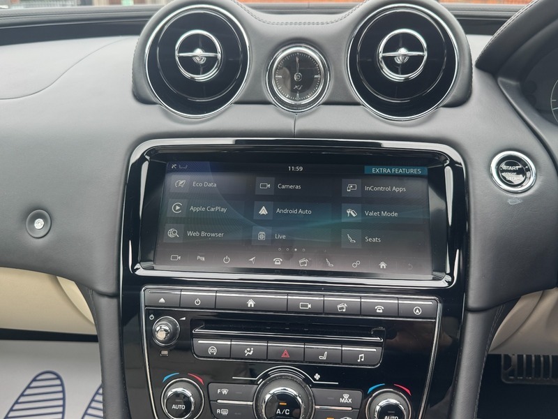 Jaguar XJ Portfolio Grey #40