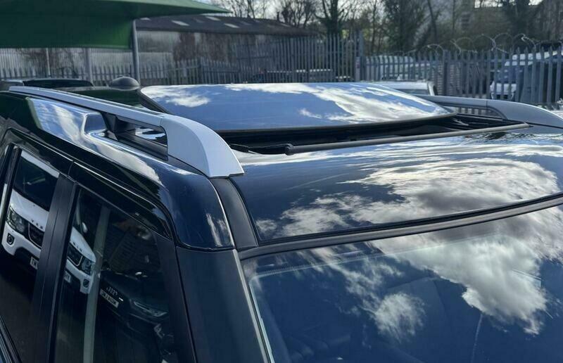 Land Rover Discovery 3 .0 Sd V6 Hse Black #15