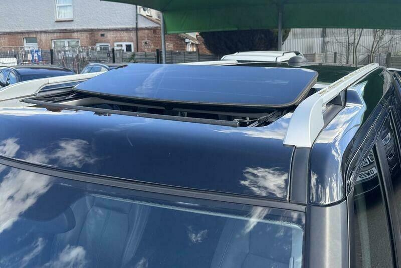 Land Rover Discovery 3 .0 Sd V6 Hse Black #16