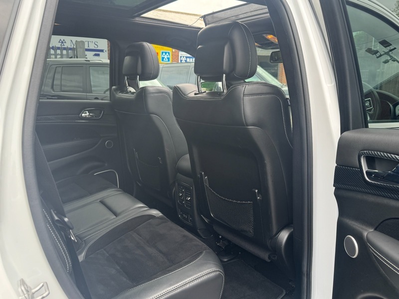 Jeep Grand Cherokee V6 Crd Summit Black #57