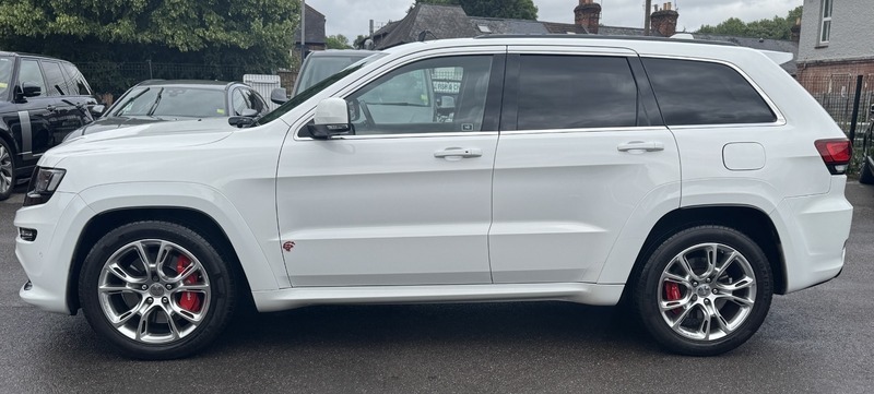 Jeep Grand Cherokee 6.4 Srt Suv White #2