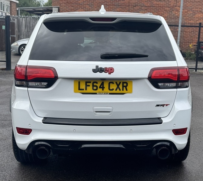 Jeep Grand Cherokee 6.4 Srt Suv White #4