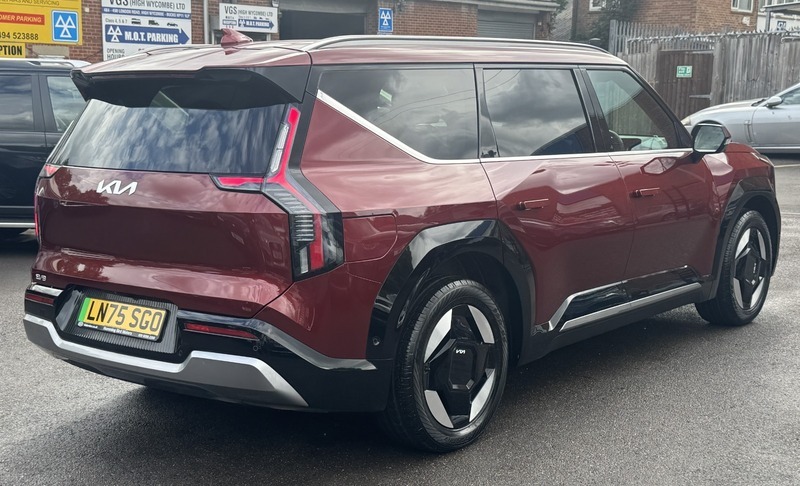Kia EV9 99.8Kwh Air Suv #5