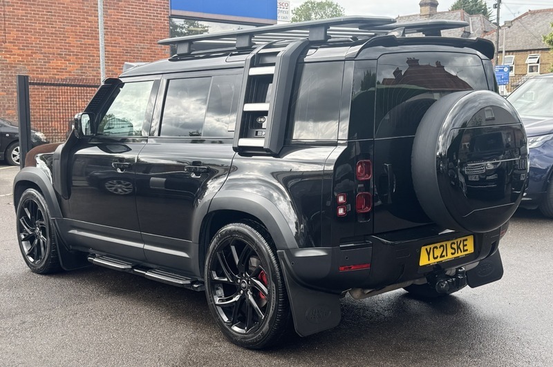 Land Rover Defender 3.0 D250 Mhev S Black #3