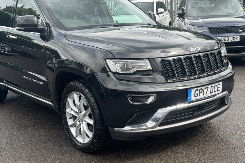 Jeep Grand Cherokee 3.0 V6 Crd Black #9