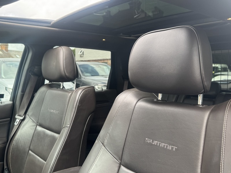 Jeep Grand Cherokee 3.0 V6 Crd Black #53