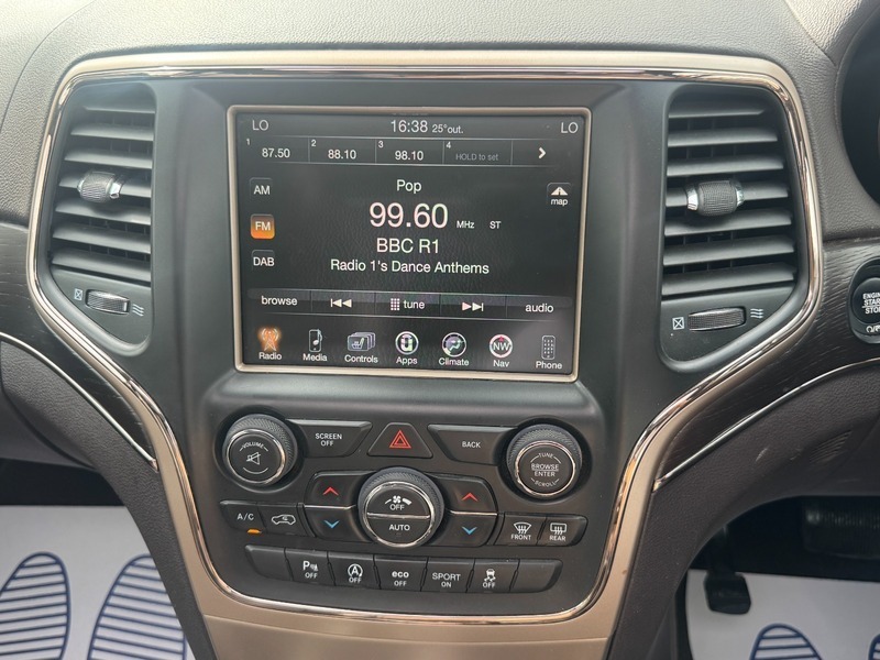Jeep Grand Cherokee 3.0 V6 Crd Black #40