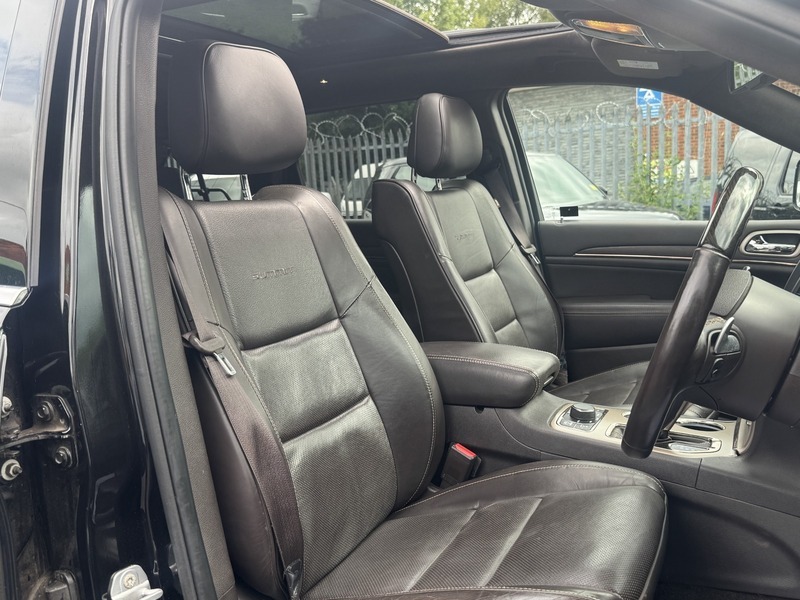 Jeep Grand Cherokee 3.0 V6 Crd Black #26