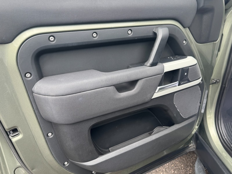Land Rover Defender 5.0 P525 Carpathian Edition 90 Grey #63