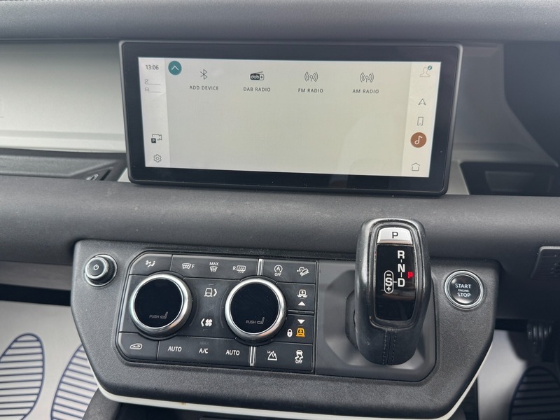 Land Rover Defender 5.0 P525 Carpathian Edition 90 Grey #55
