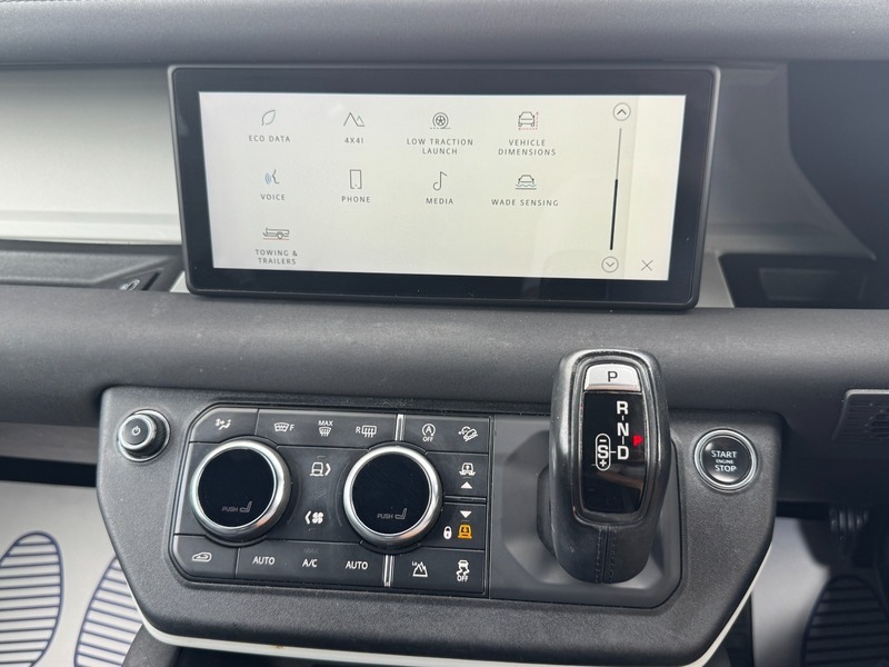 Land Rover Defender 5.0 P525 Carpathian Edition 90 Grey #54