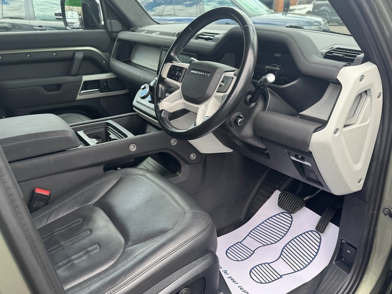 Land Rover Defender 5.0 P525 Carpathian Edition 90 Grey #39