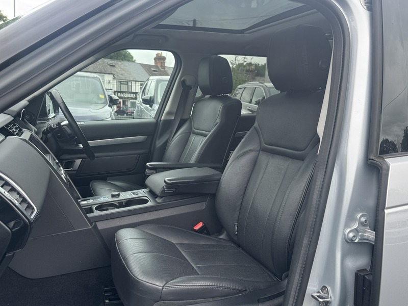 Land Rover Discovery 3.0 Sd6 Landmark 302 Bhp Black #27