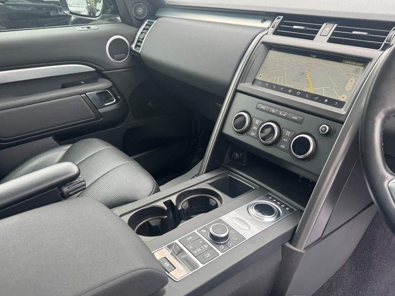 Land Rover Discovery 3.0 Sd6 Landmark 302 Bhp Black #33
