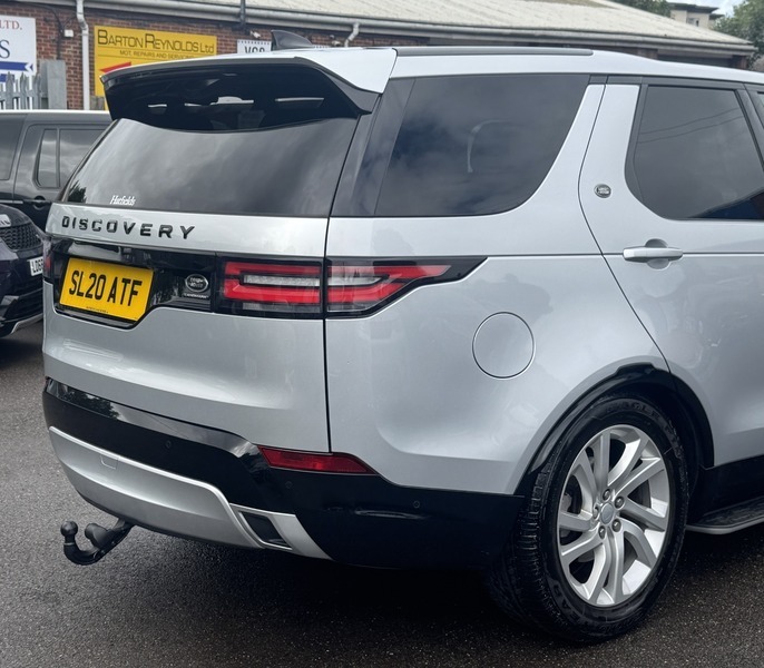 Land Rover Discovery 3.0 Sd6 Landmark 302 Bhp Black #12