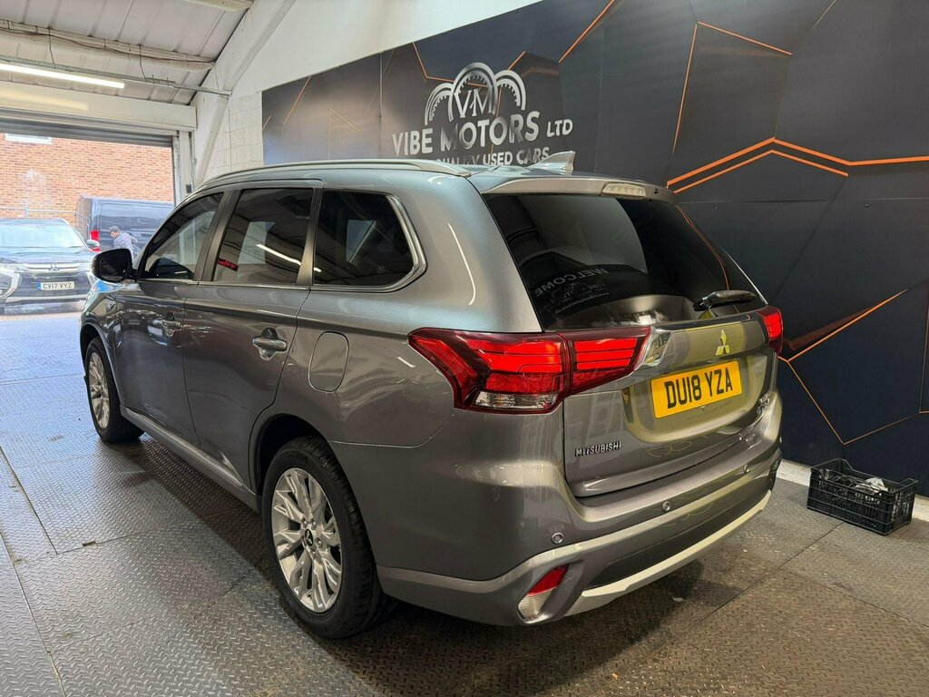 Mitsubishi Outlander 2.0H 12Kwh 4Hs Cvt 4Wd Euro 6 Ss DU18YZA Grey #6