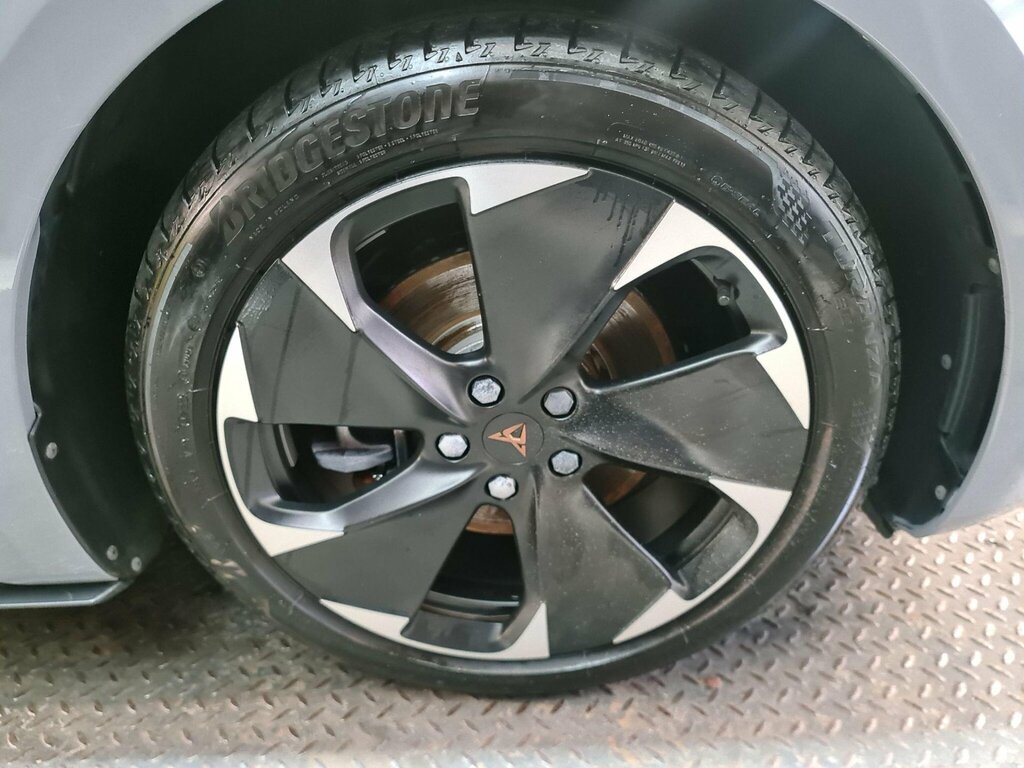 Cupra Born 169Kw E-boost V1 58Kwh Silver #22