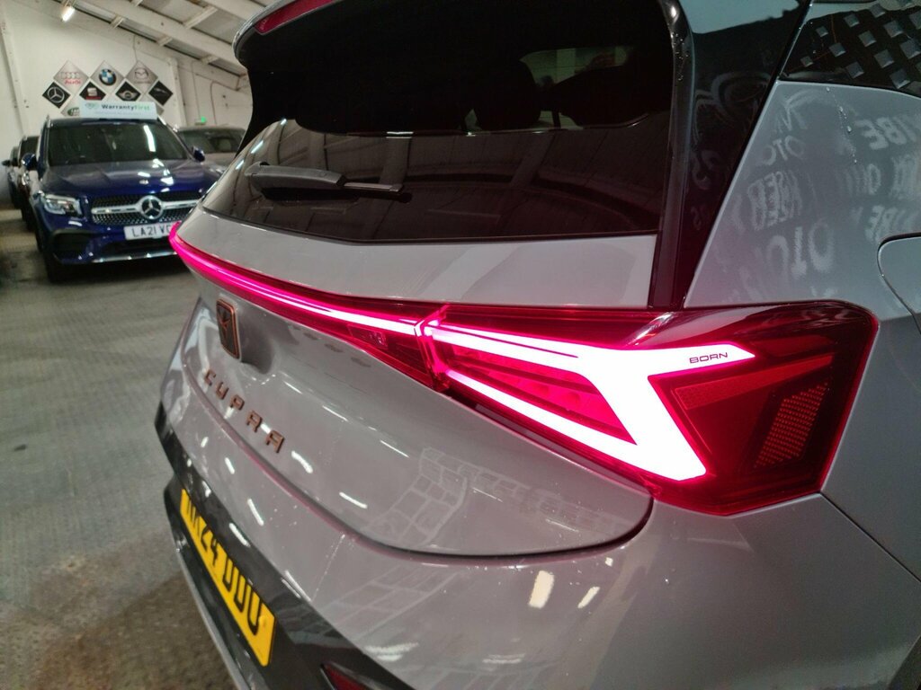 Cupra Born 169Kw E-boost V1 58Kwh Silver #21