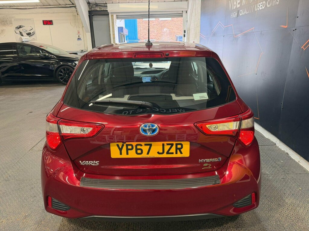 Toyota Yaris 1.5 Vvt-h Icon Tech E-cvt Euro 6 Ss YP67JZR Red #5