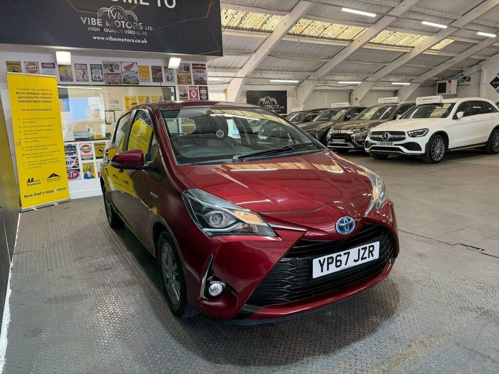 Toyota Yaris 1.5 Vvt-h Icon Tech E-cvt Euro 6 Ss YP67JZR Red #3