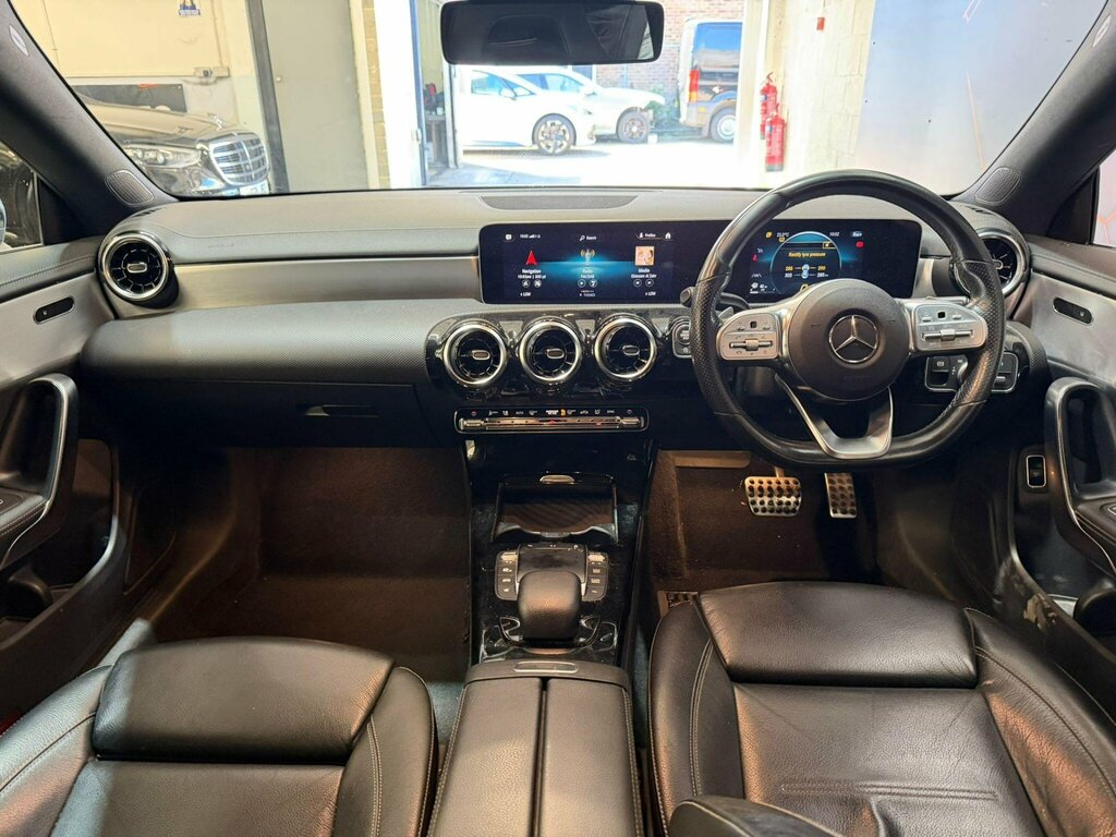 Mercedes-Benz CLA Class 1.3 Cla180 Amg Line Coupe 7G-dct Euro 6 Ss Black #2