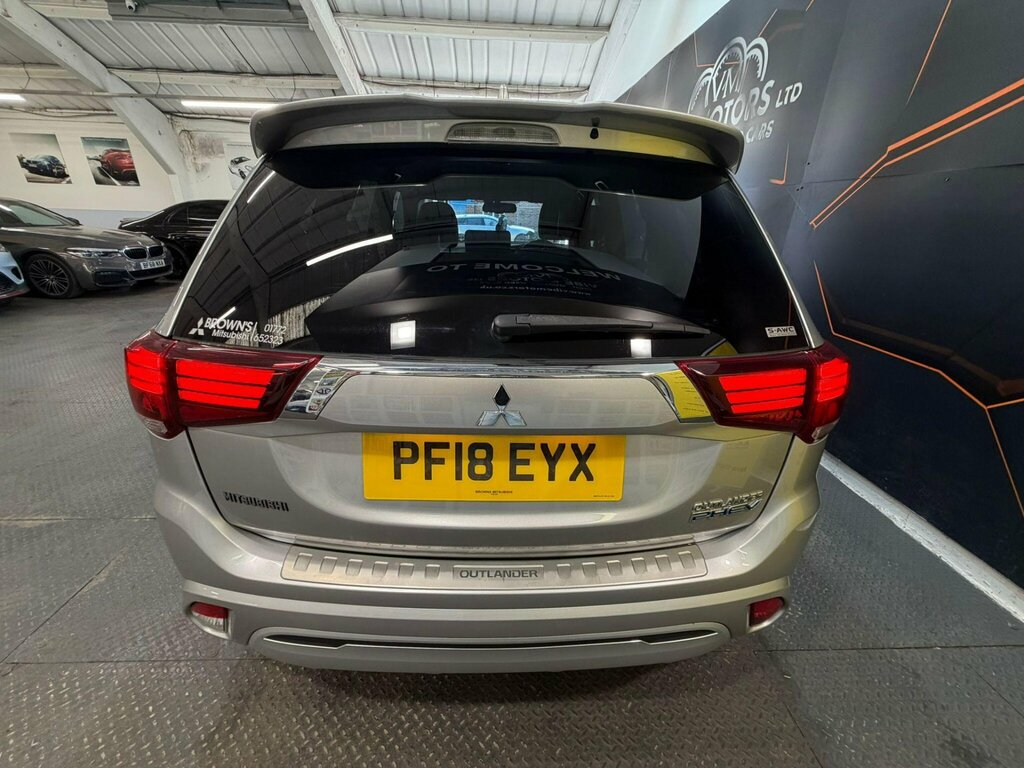 Mitsubishi Outlander 2.4H Twinmotor 13.8Kwh 4H Cvt 4Wd Euro 6 Ss Silver #6