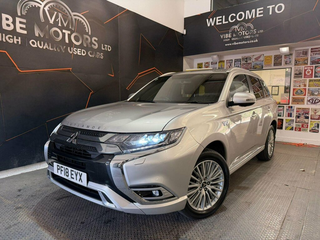 Mitsubishi Outlander 2.4H Twinmotor 13.8Kwh 4H Cvt 4Wd Euro 6 Ss Silver