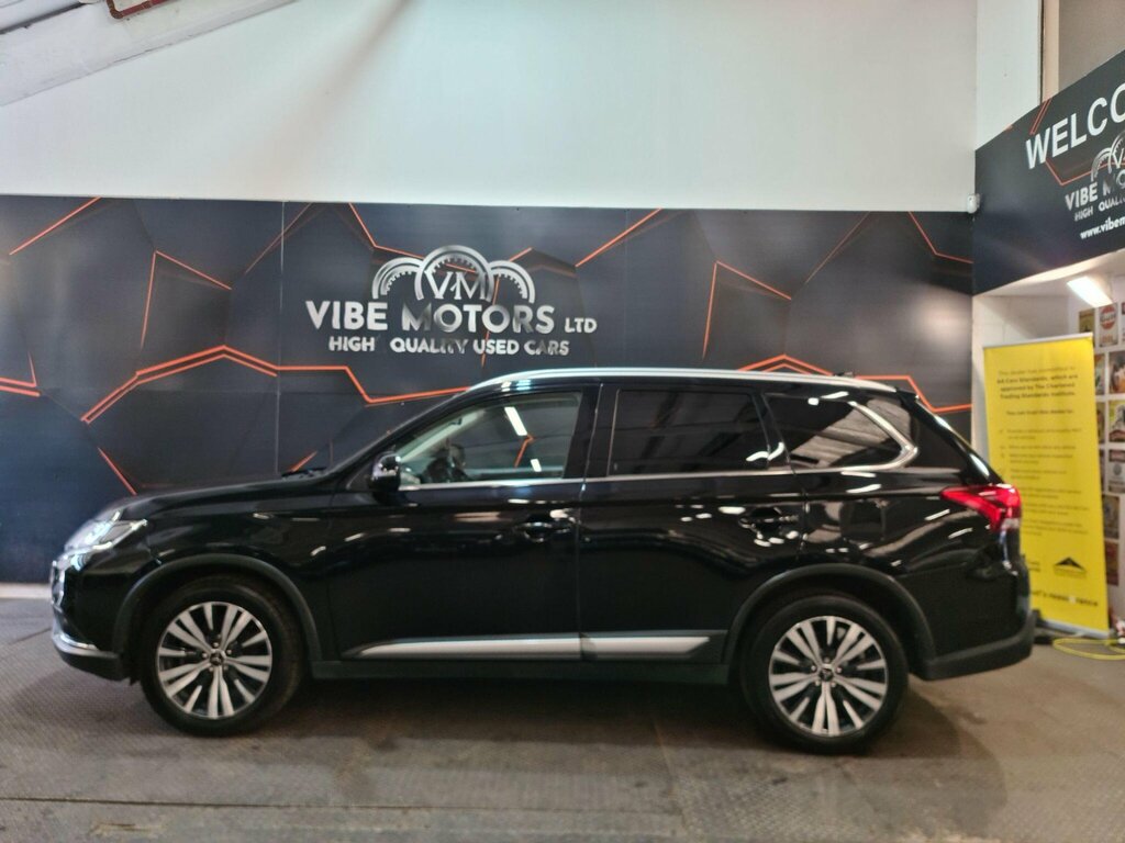 Mitsubishi Outlander 2.0 Mivec Design Cvt 4Wd Euro 6 Ss Black #5