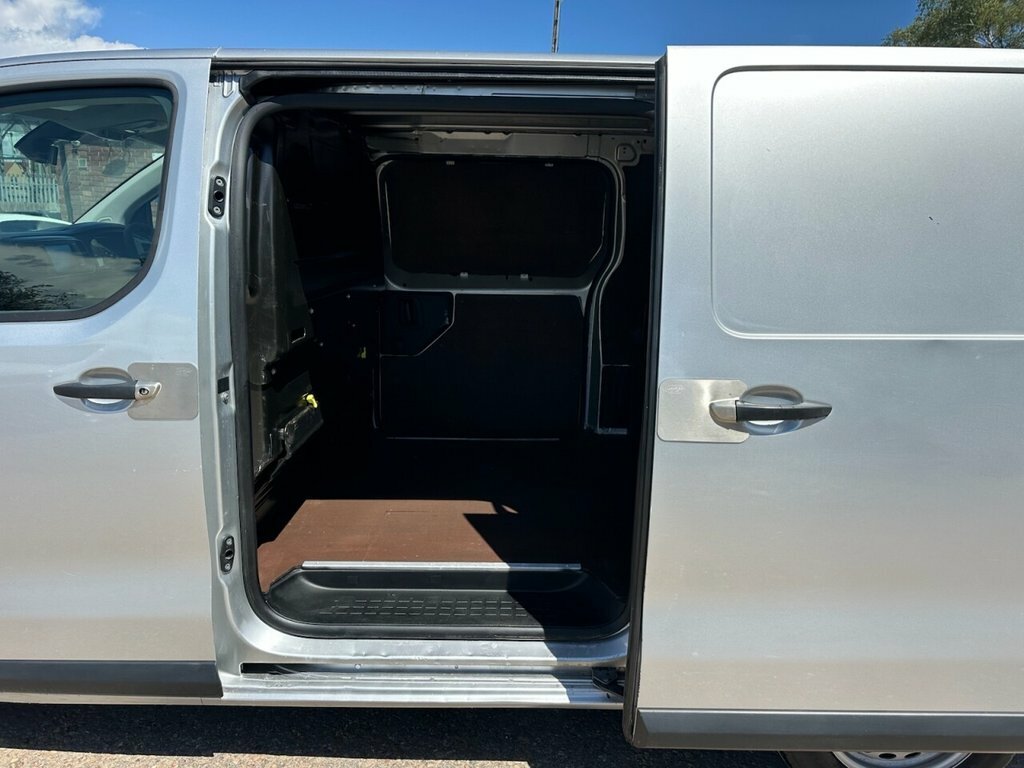 Peugeot Expert 2L Professional 6Dr Silver #6