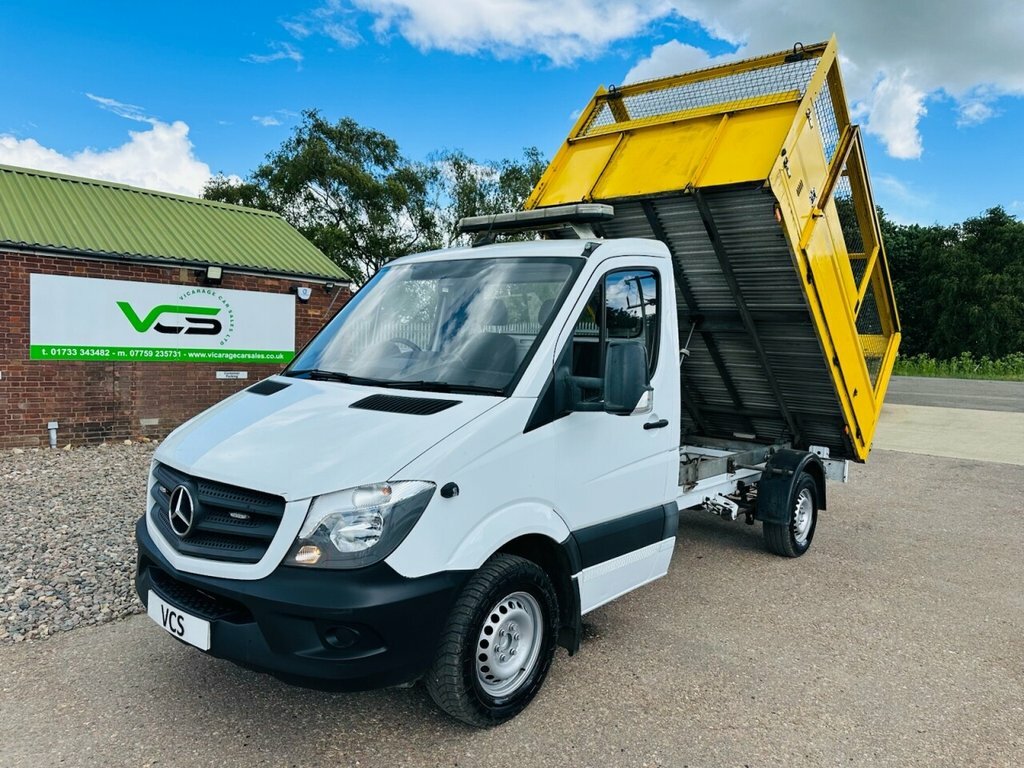 Mercedes-Benz Sprinter 2.1L Null White