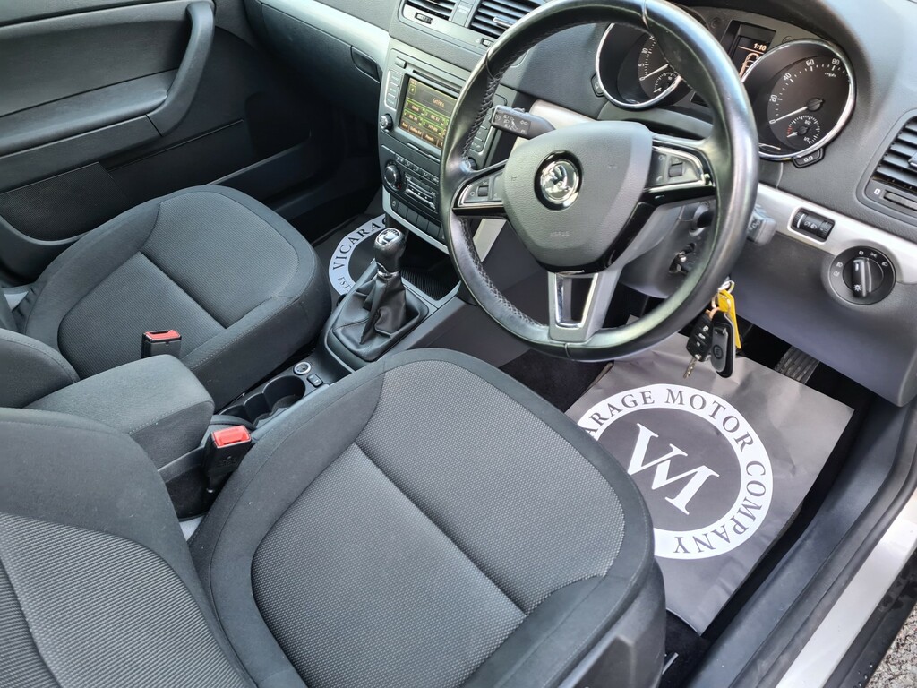 Skoda Yeti Hatchback Silver #9