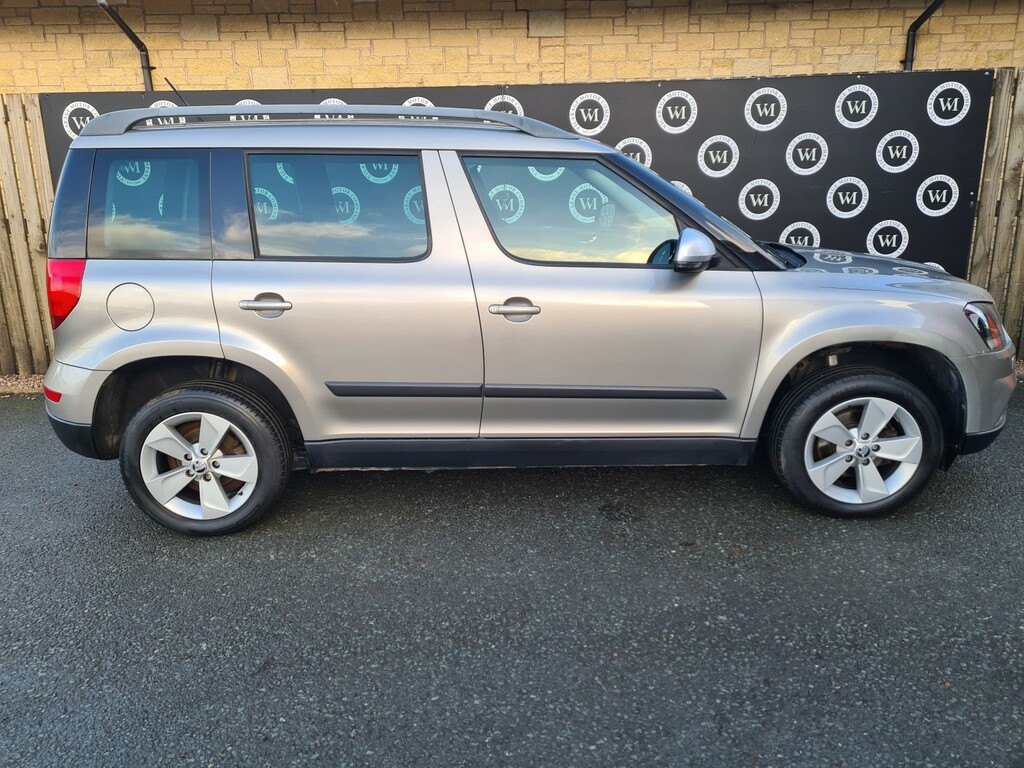 Skoda Yeti Hatchback Silver #8