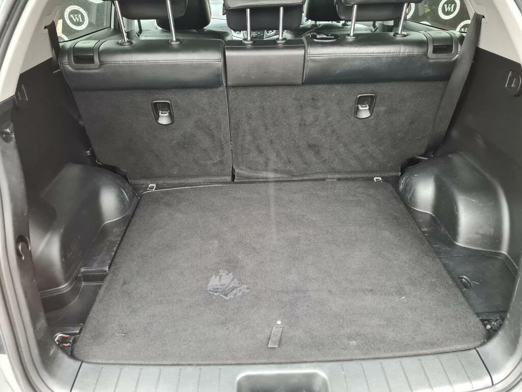 SsangYong Korando Korando Se White #26