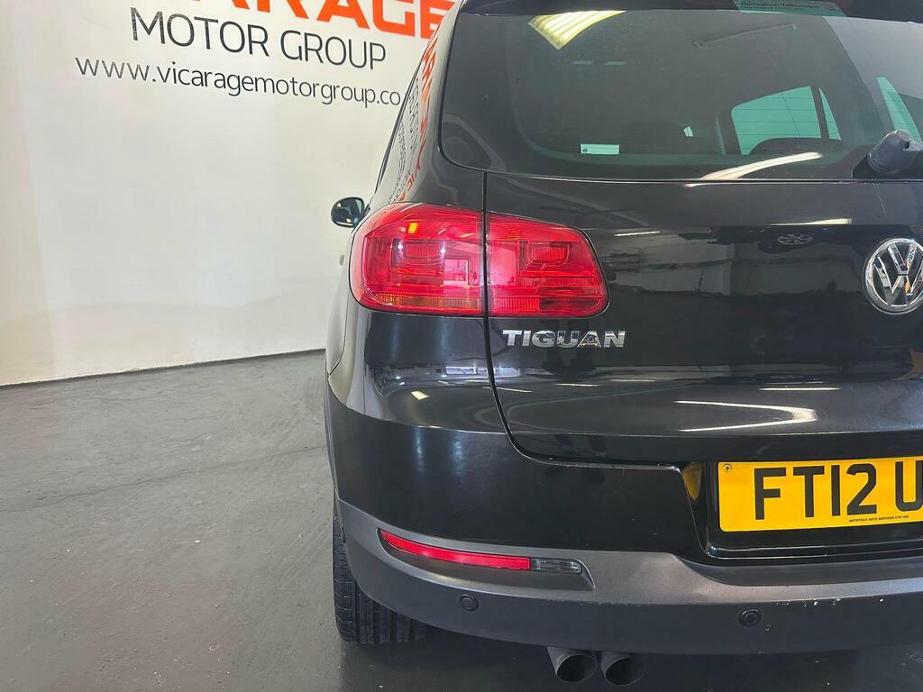 Volkswagen Tiguan 2.0 Tdi Bluemotion Tech Black #23