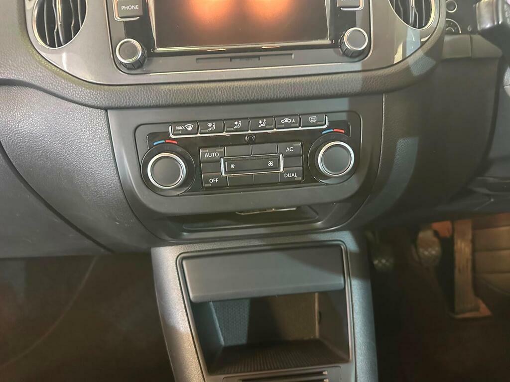 Volkswagen Tiguan 2.0 Tdi Bluemotion Tech Black #48