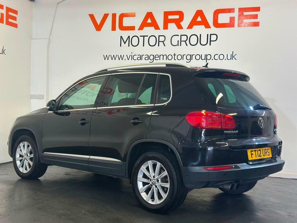 Volkswagen Tiguan 2.0 Tdi Bluemotion Tech Black #20