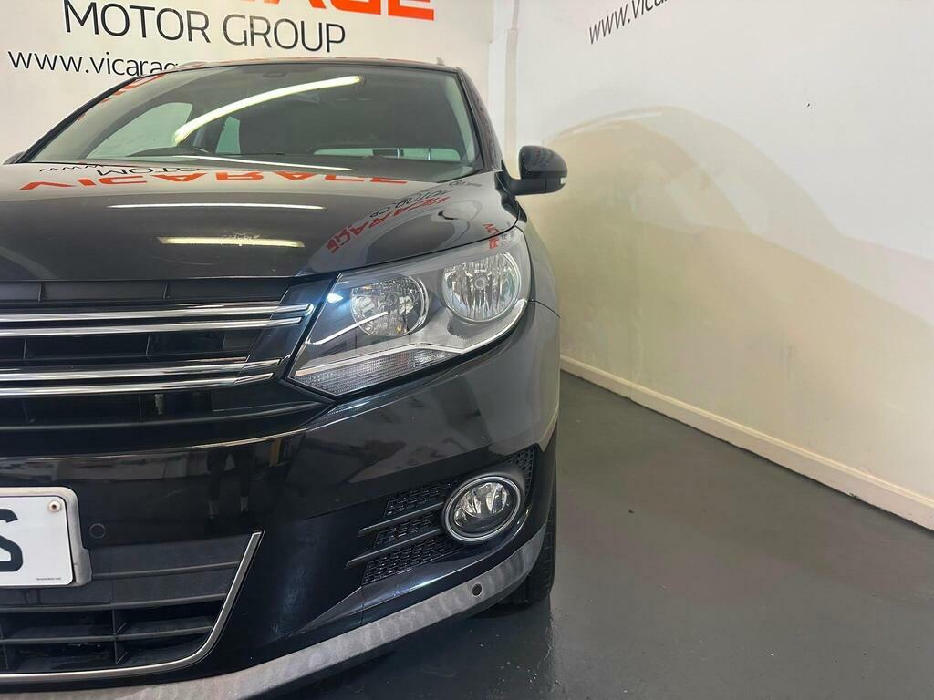 Volkswagen Tiguan 2.0 Tdi Bluemotion Tech Black #17