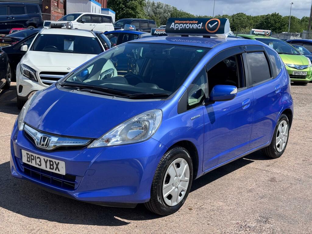 Honda Jazz 1.4 I-vtec Es Plus Cvt Hatchback #28